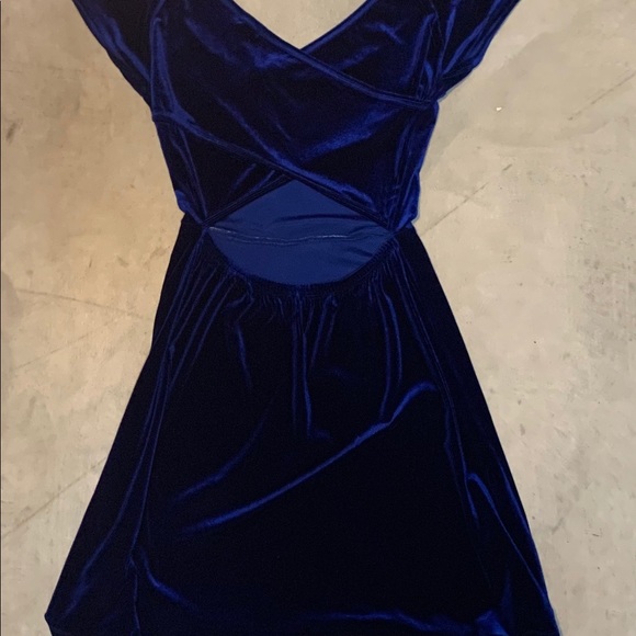Blue Velvet Dress - Picture 2 of 4